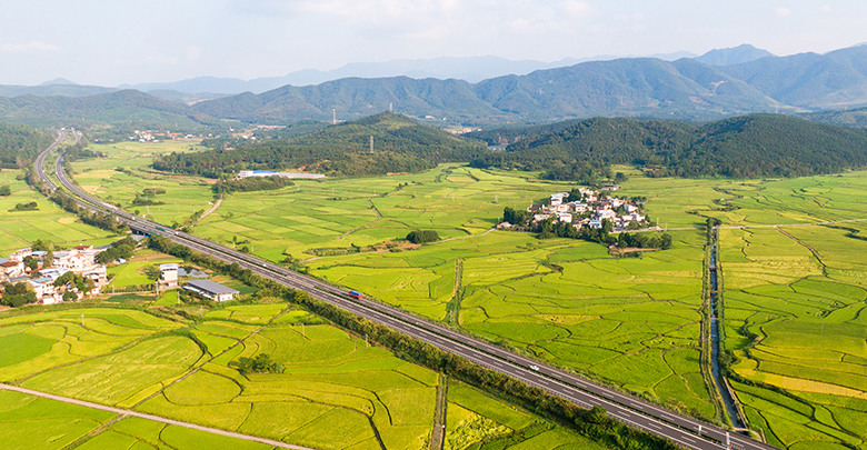 “田長(zhǎng)制” 守“耕”基